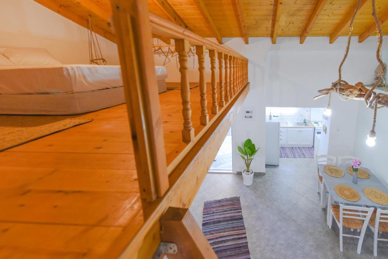 Merabello Beach House Poseidonion Exterior photo